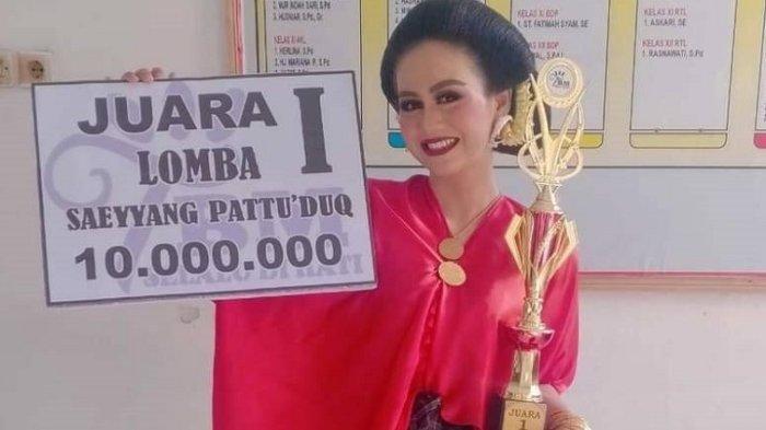 Siswa SMKN 2 Majene juara 1 lomba sayyang pattudu kena prank hadiah Rp 10 Juta. Sekolah belum ngasih padahal panitia sudah transfer.