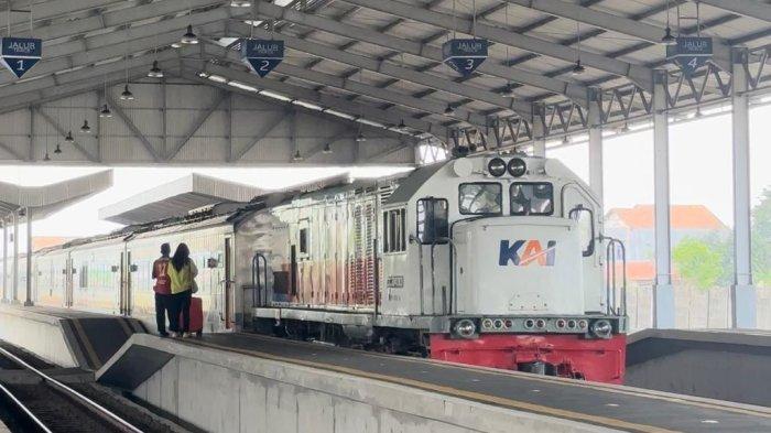 Puncak Nataru 2025 di Daop 5 Purwokerto, 23.239 Penumpang Naik Turun Tapi Tiket KA Masih Banyak