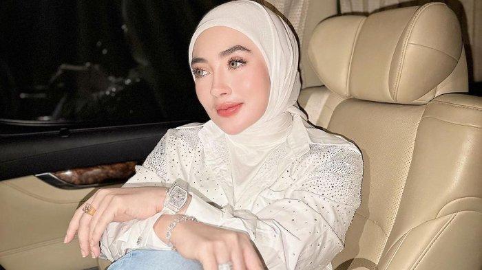 Sosok Shella Saukia, Owner Skincare yang Disindir Erin Istri Andre Taulany Pakai Jam KW
