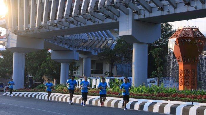 Suasana Fun Run With PLN Mobile 5K 2024 di Kota Semarang, Minggu (1/9/2024).