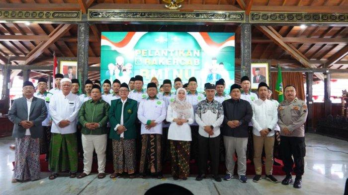 Susana Pelantikan pengurus RMI NU Kabupaten Demak di Pendopo Kabupaten Demak.