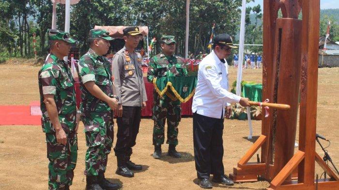 TNI Manunggal Membangun Desa (TMMD) Reguler ke 118 tahun 2023 Kodim 0715/Kendal  di desa Purwogondo kecamatan Boja ,Kendal, resmi di buka oleh Sekda Kabupaten Kendal Ir. Sugiyono M.T. di lapangan desa setempat , Rabu (20/09/23).
