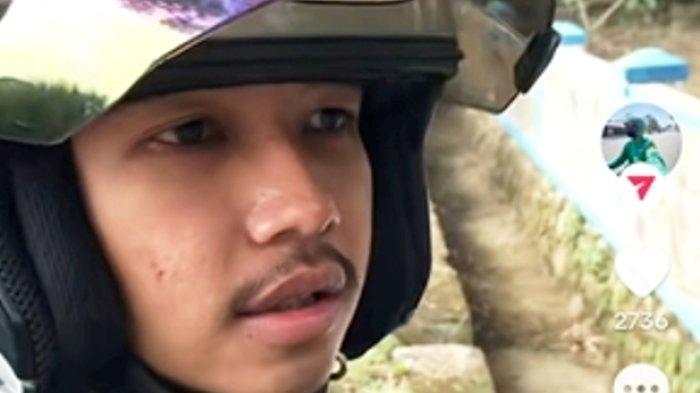 Driver ojol mendapatkan orderan fiktif di tengah Kuburan Manisan di Kabupaten Kudus