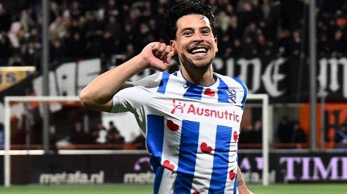Thom Haye Cetak Gol dan Selamatkan SC Heerenveen dari Kekalahan Melawan Twente