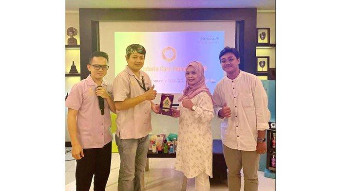 Tim EO Jurusan Manajemen Dakwah UIN Walisongo menyelenggarakan Industri Visit PT Victoria Care Indonesia