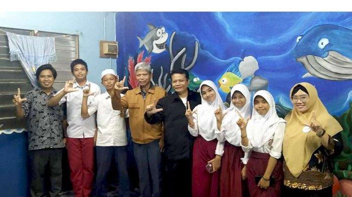 Tim Riset dari Fakultas Ilmu Sosial dan Ilmu Politik (FISIP) Unsoed beraudiensi dengan Konsulat Jenderal Republik Indonesia (KJRI) di Kuching pada Selasa (07/05/2024)