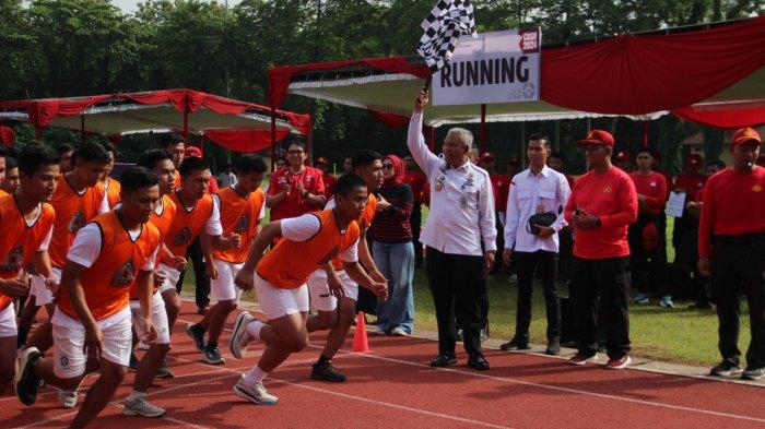 Tinjau Pelaksanaan SKB Kesamaptaan, Kakanwil Beri Semangat Para Peserta
