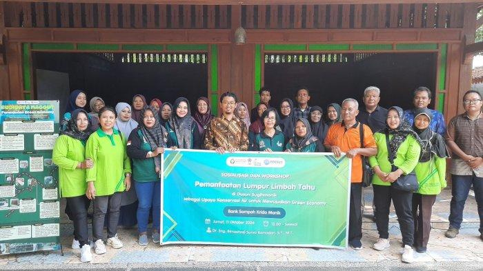Transformasi Limbah Tahu Warga Sugihmanik Bersama Tim UNDIP!