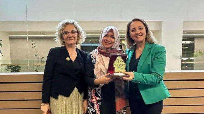 UMP dan AIPNI Gali Peluang Kerja Sama Internasional di Acibadem University Istanbul dan FH Campus Wien di Vienna