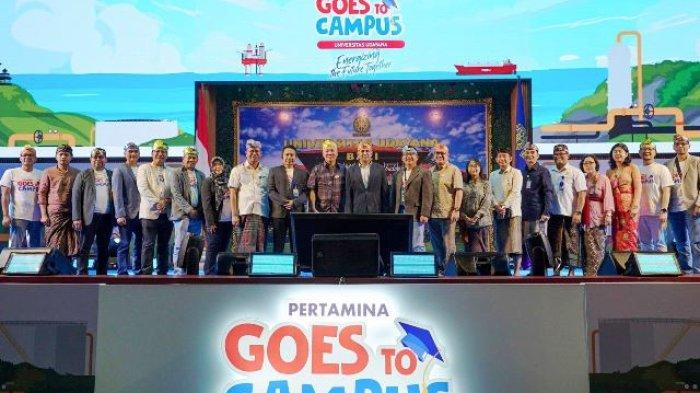 Direktur Utama PGN Arief Setiawan Handoko saat membuka Final Day Pertamina Goes to Campus 2024 (PTGC 2024) di Auditorium Widya Sabha Universitas Udayana pada Kamis (31/10/2024).