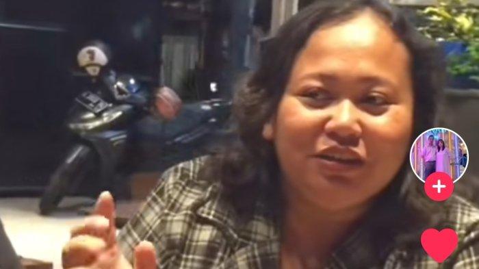 Cerita Karina wanita kehilangan mobilnya setelah dicuci. Tukang cuci salah kasih kunci ke orang lain yang dikira sopir Karina.