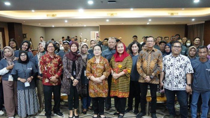 Wali Kota Semarang, Hevearita Gunaryanti Rahayu menghadiri kegiatan Bimbingan Teknis Tata Kelola Destinasi dan Pariwisata Berkelanjutan yang diadakan Kementerian Pariwisata dan Ekonomi Kreatif (Kemenparekraf) di Hotel MG Setos Semarang, Rabu (1/5/2024).