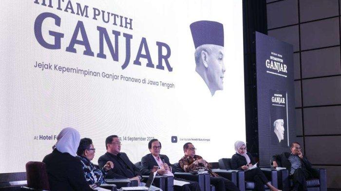 Ada lima tokoh yang menyepakati bahwa buku Hitam Putih Ganjar sebagai biografi calon presiden paling lengkap dan independen.