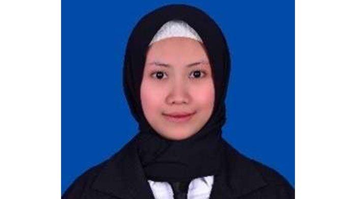 apt. Anifatus Sa’adah, M.Farm. ( Dosen S-1 Farmasi STIKES Telogorejo Semarang )