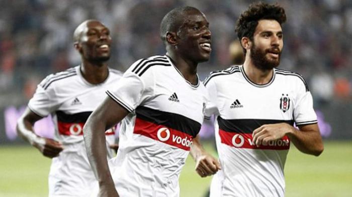 Demba Ba dan rekan-rekannya di Besiktas akan menerima bonus sekitar Rp 16,6 miliar jika bisa singkirkan Arsenal di kualifikasi Liga Champions.