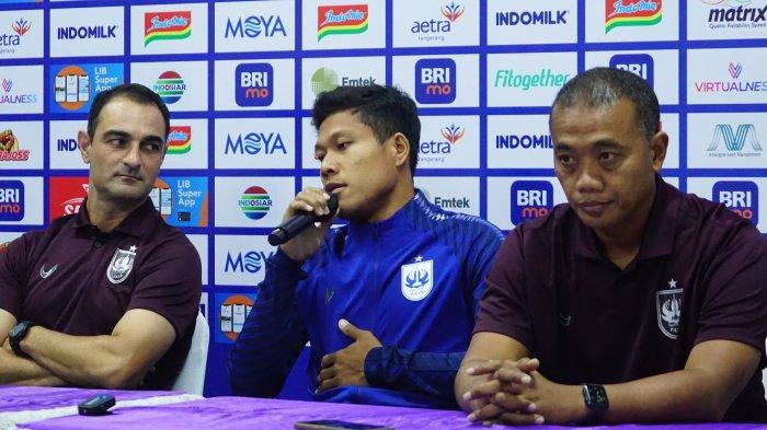 Perwakilan pemain dan pelatih PSIS Semarang dalam Jumpa pers jelang laga kontra tuan rumah Persita Tangerang, Jumat (7/7/2023) - ist/ PSIS