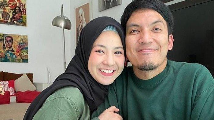 Momen Desta Bersyukur Diselamatkan Natasha Rizky, Kini Gugat Cerai Setelah 10 Tahun Menikah