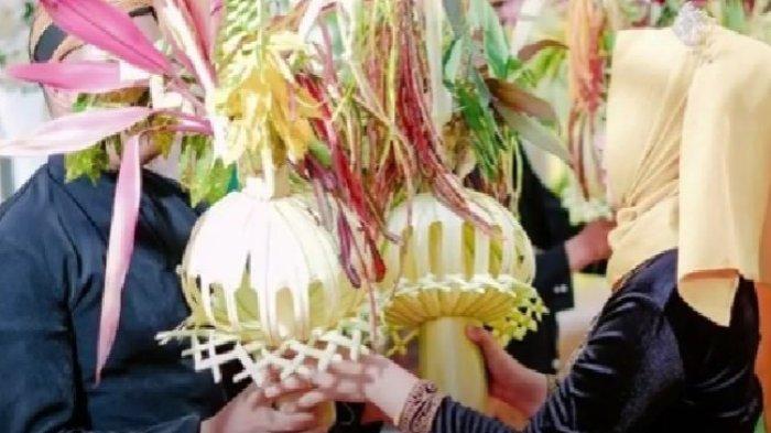 Filosofi Kembar Mayang dalam Pernikahan Adat Jawa, Apa Artinya Jika Tak Diangkat Sejajar Kepala?