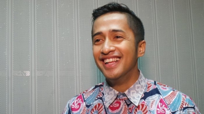 Irfan Hakim.
