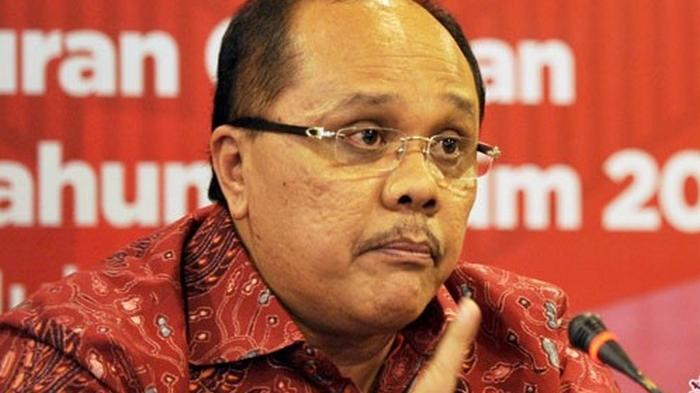 Junimart Girsang