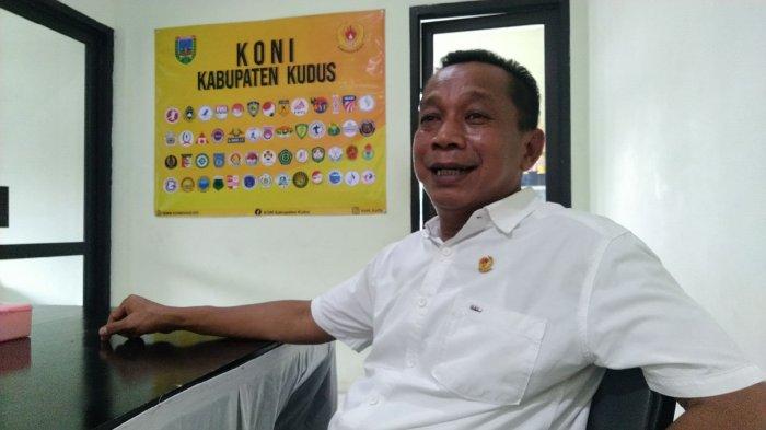 Ketua KONI Kabupaten Kudus, Imam Triyanto usai menggelar rapat bersama Ketua IPSI Kudus, M. Hasyim, di kantor KONI Kudus, Rabu (3/8/2022).