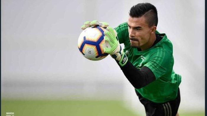 Kiper Juventus, Emil Audero Mulyadi.