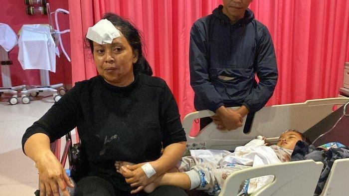 KORBAN KECELAKAAN: Sugiari, korban selamat dalam kecelakaan maut di Gerbang Tol Ciawi 2, Kelurahan Katulampa, Kecamatan Bogor Timur, Kota Bogor, mendapat perawatan di RSUD Ciawi, Kabupaten Bogor, Rabu (5/2/2025). Delapan orang dilaporkan tewas dalam kecelakaan tersebut. (TRIBUNNEWS BOGOR/MUAMARRUDIN IRFANI)