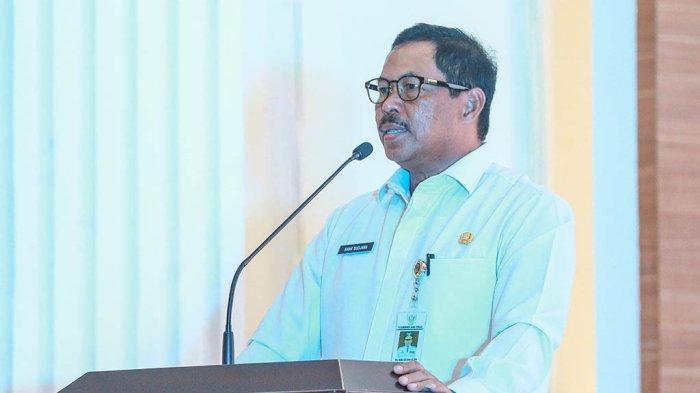Penjabat Gubernur Jawa Tengah Nana Sudjana saat menghadiri acara Peringatan Natal 2023 DPD Asosiasi Pendeta Indonesia (API) Jawa Tengah di Wisma Perdamaian Semarang, Senin (8/1/2024). (Dok Pemprov Jateng)