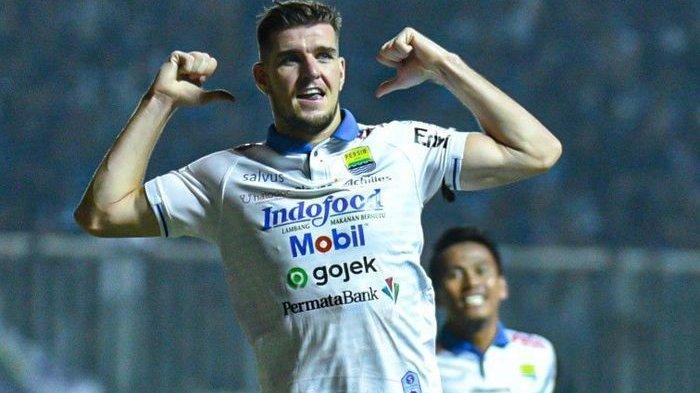 Bek Persib Bandung, Nick Kuipers.