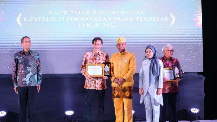 Nojorono Kudus Raih Penghargaan Kontributor Pembayaran Pajak WP Badan Terbesar Kedua Tahun 2022