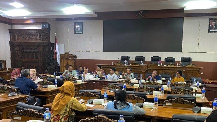 DPRD Malteng Percepat Pembahasan Ranperda, Target Selesai di Sidang II 2026