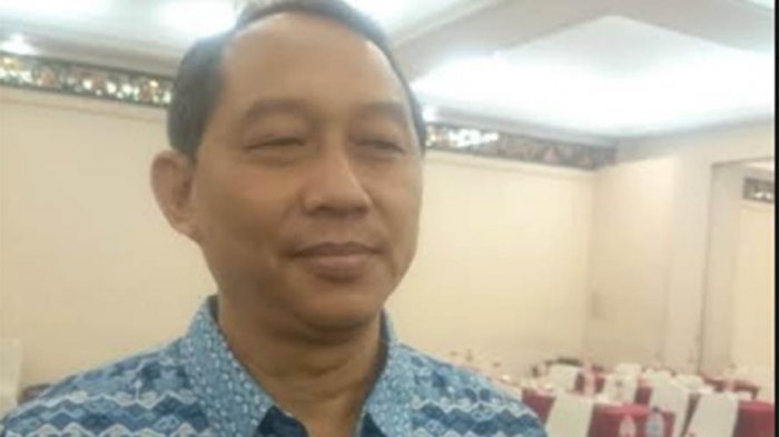 Pengamat transportasi Djoko Setijowarno menyarankan kepada pengelola agar BRT Trans Semarang bisa masuk ke kawasan bandara yang baru.
