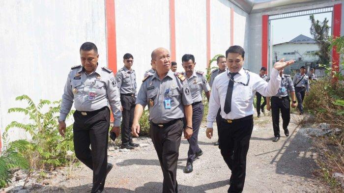 Plt Kakanwil Tinjau Progres Pembangunan Rutan Semarang