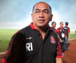 Bassalamah Akan Copot Posisi Raja Isa di Persijap - Tribunjateng.com