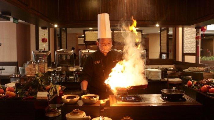 MENU RAMADHAN: Dalam rangka menyambut datangnya bulan Ramadhan 1446H, Hotel Chanti Semarang hadirkan menu Bancakan Ramadhan. (TRIBUNJATENG/HERMAWAN HANDAKA)