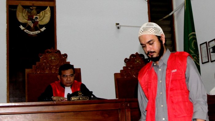 Rio Reifan menjalani sidang kasus narkoba di Pengadilan Negeri Jakarta Selatan, Senin (29/6/2015).