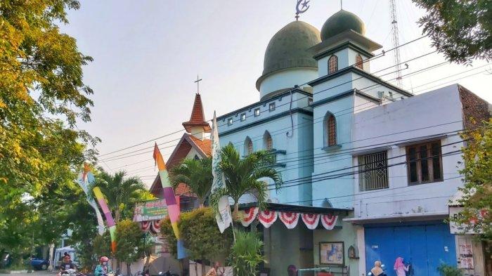 Toleransi Umat Beragama, Gereja dan Masjid di Solo Ini Berdampingan