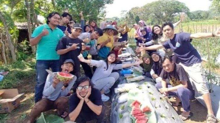 Tim PPK Ormawa Carya Bhuana Unsoed Dampingi Kelompok Wanita Tani Desa Papringan terapkan Pertanian Terintegrasi