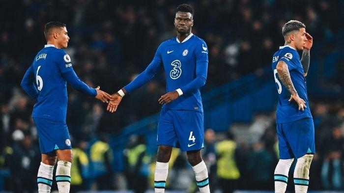 Dari Cacian 'Billion-Pound Bottle-Jobs' Menuju Puncak Dunia: Kisah Kebangkitan Chelsea di Era Maresca