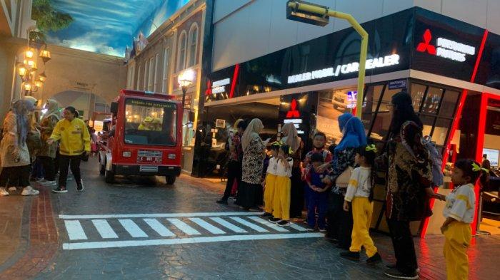 Sebanyak 500 anak dari berbagai PAUD di Surabaya berkumpul mengikuti Festival Bermain di KidZania, Jumat (1/9/2023).