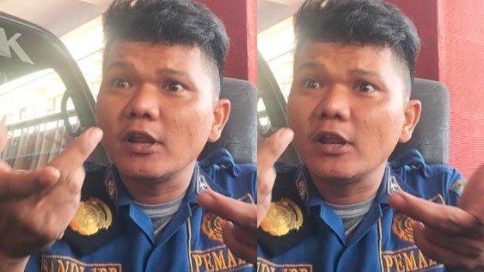 PETUGAS DAMKAR VIRAL - Sosok Sandi Butar Butar petugas pemadam kebakaran (Damkar) Depok dapat empat SP padahal belum sebulan kembali bekerja. Gaji juga dipotong.