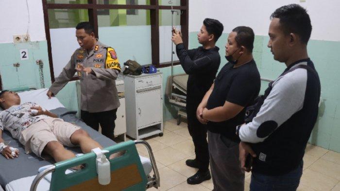 Salah satu anggota Polres Probolinggo Kota yang menjadi korban pembacokan seorang pelajar asal Kabupaten Probolinggo.