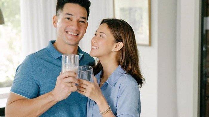 Artis cantik Nana Mirdad membagikan gaya hidup sehat yang mereka terapkan melalui akun media sosial mereka, baik itu berupa menu makanan bergizi maupun aktivitas olahraga.