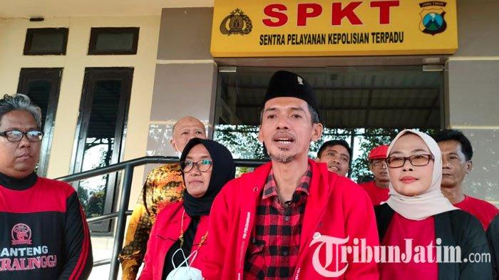 Unggah Foto Megawati Pakai Bikini Merah, Akun FB Maz Ijam Dilaporkan ke