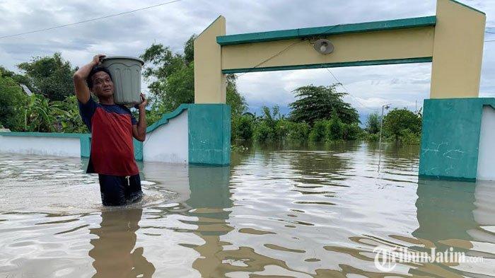 Banjir di Desa Jombok Kecamatan Kesamben Jombang