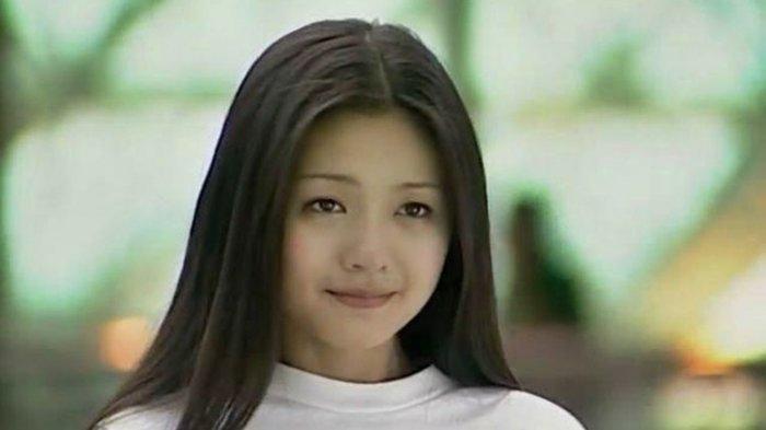 Barbie Hsu, artis cantik yang balikan mantan setelah ceraikan konglomerat.