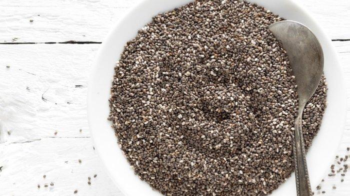 Membersihkan usus yang kotor sebenarnya bisa dilakukan dengan beberapa cara, yaitu dengan tindakan medis atau dengan bahan alami yakni dengan bahan makanan.