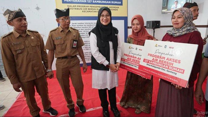 Ngantor di Desa, Bupati Ipuk Salurkan Bantuan Infrastruktur Air Bersih Gratis untuk Warga Banyuwangi