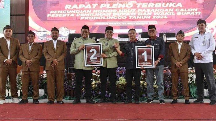 Dua Paslon Bupati dan Wakil Bupati Probolinggo saat mengambil nomor urut beberapa waktu lalu. Keduanya kini sudah melaporkan LADK kepada KPU Kabupaten Probolinggo