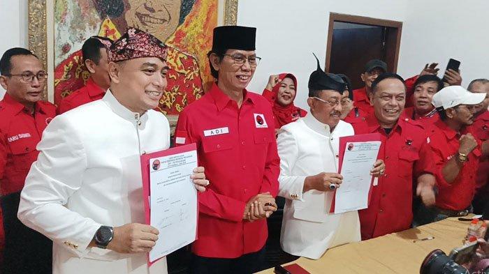 Bakal Calon Wali Kota Surabaya, Eri Cahyadi saat mendaftar di PDI Perjuangan untuk Pilkada Surabaya 2024.